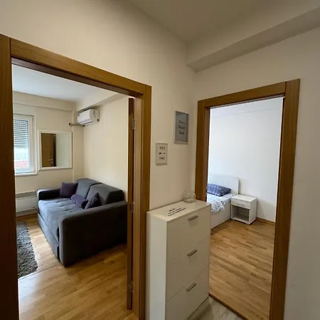 Olimp Apartment *