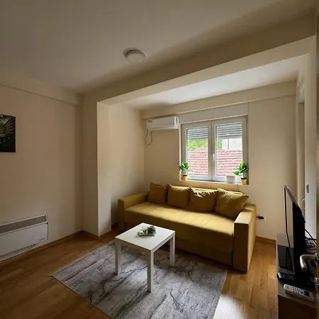 Olimp Apartment *